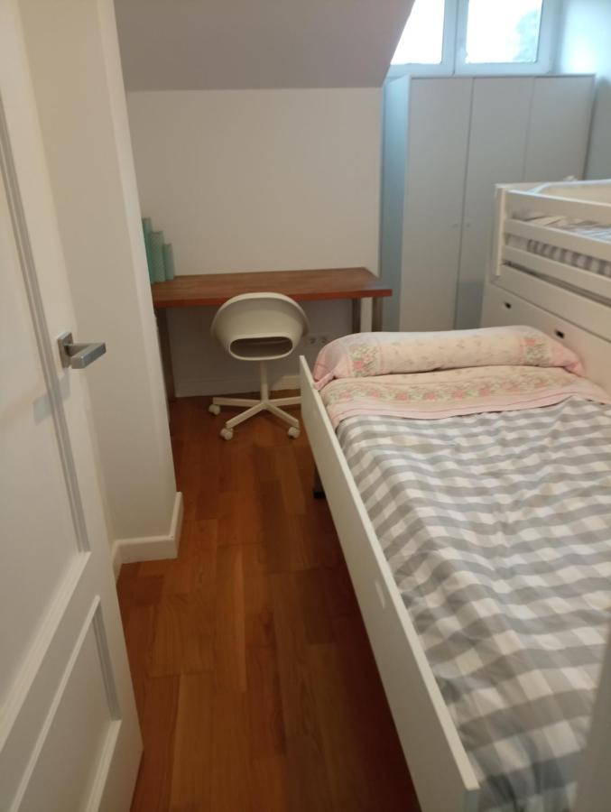 Duplex En Комильяс Экстерьер фото